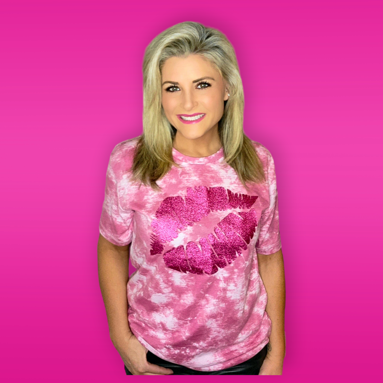 Kiss Lips Tee